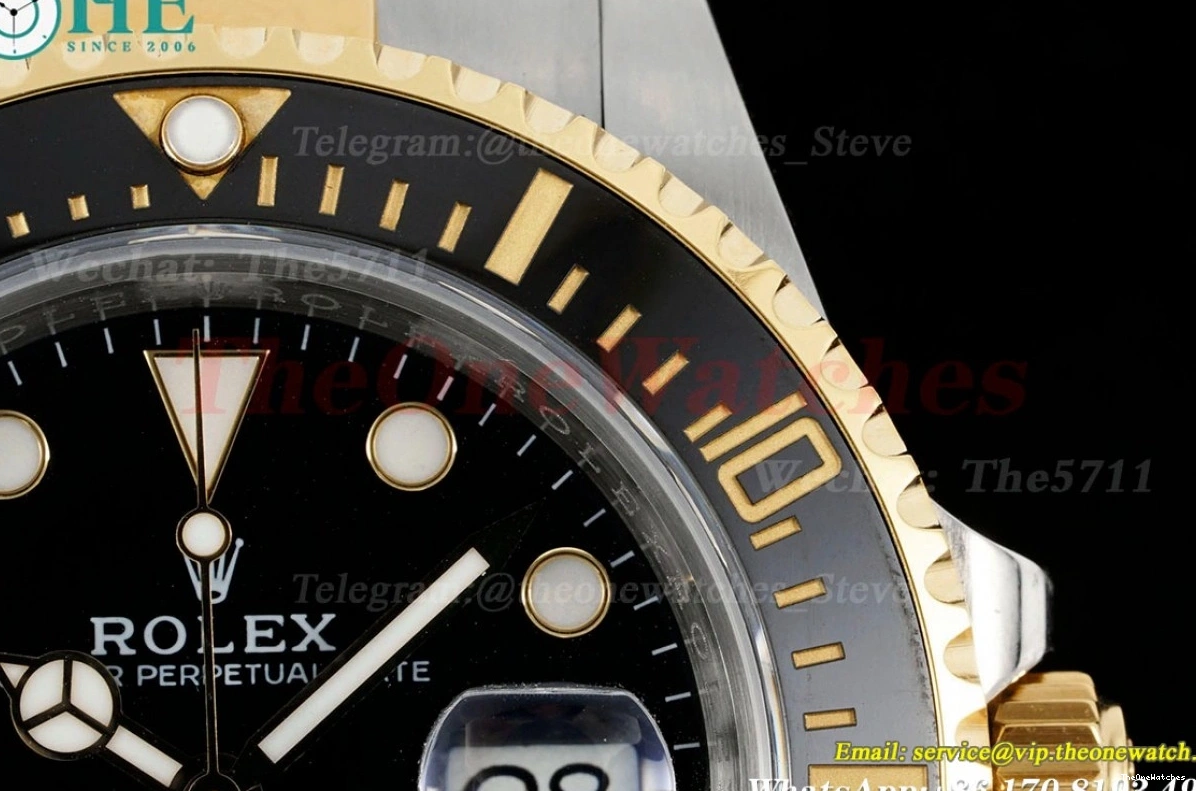 KF 126603LN 43mm Black SeaDweller YG Wrapped SS VR3235 Dot 0201